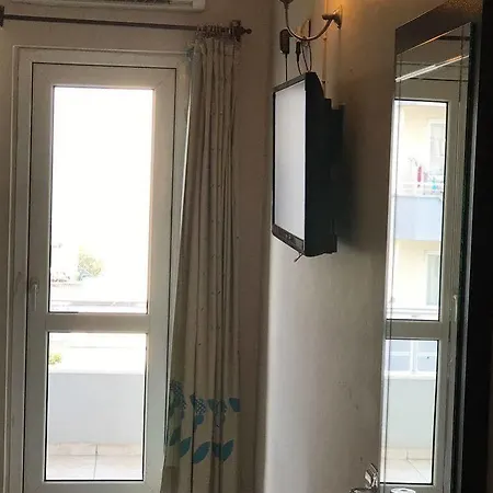 Luna Lara أنطاليا